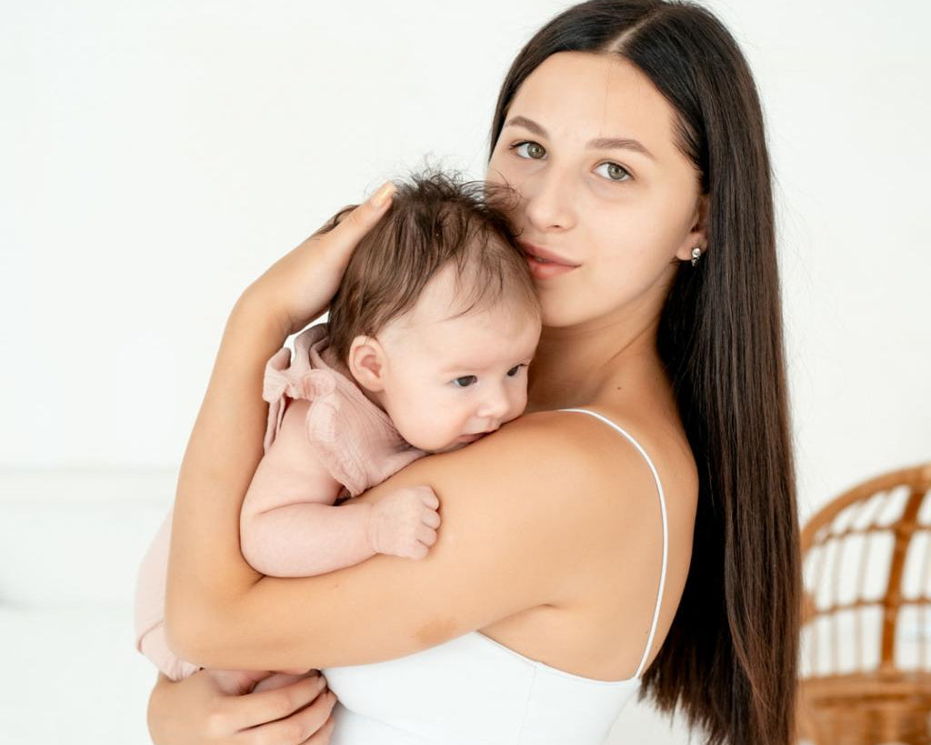 Postpartum Hair Loss: Styling Tips and Hair Topper Options for New Mums